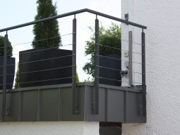 Aussengelaender lackiert-022